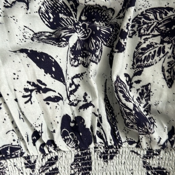 AQUA Smocked Floral Print Midi Dress Size S - Picture 16 of 16